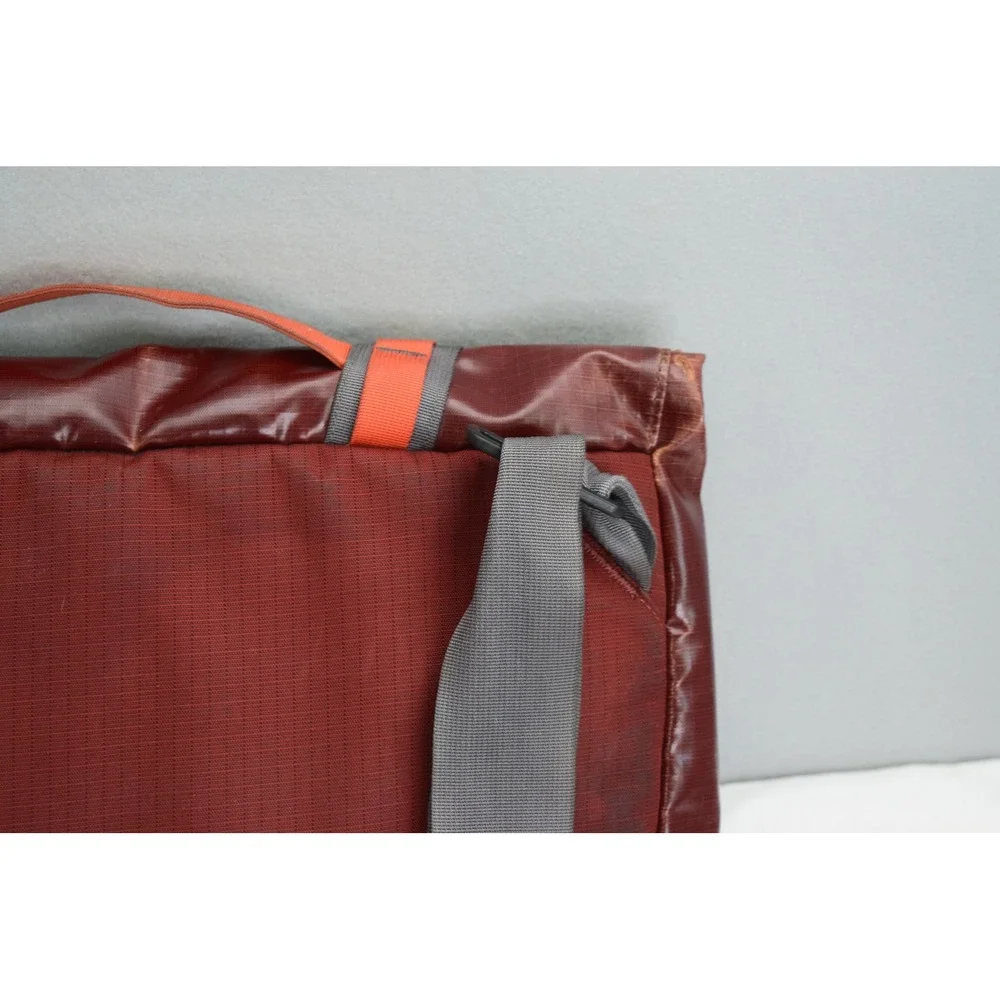 Patagonia Black Hole Mini Messenger Bag Large Burgundy Orange 49321 FLAWS
